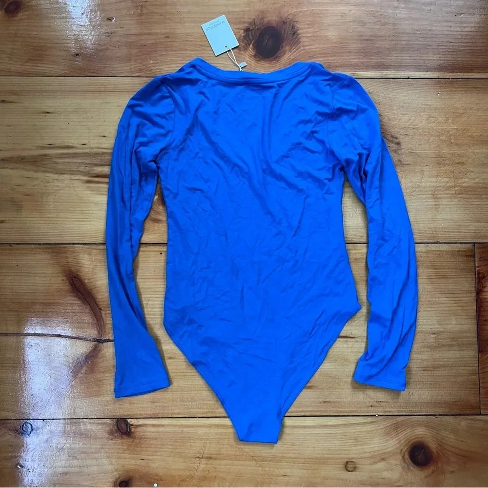 ***NWT**** Bundle Pack Bodysuits - Picture 5 of 12